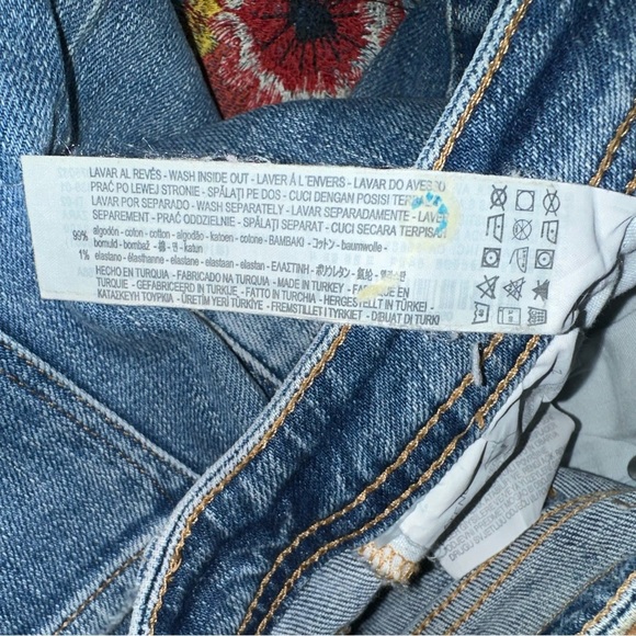 ZARA Trafaluc Denim Floral Embroidered Distressed Flare Jeans 4 Boho Festival - Picture 9 of 10